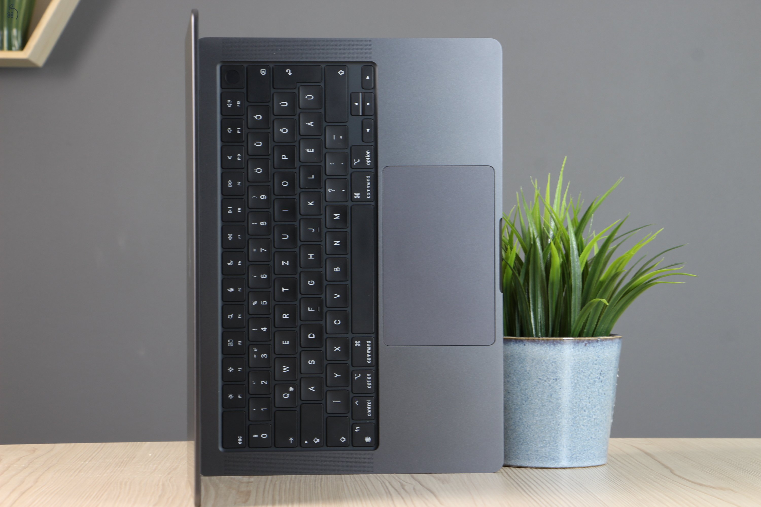 Apple Macbook Pro 14