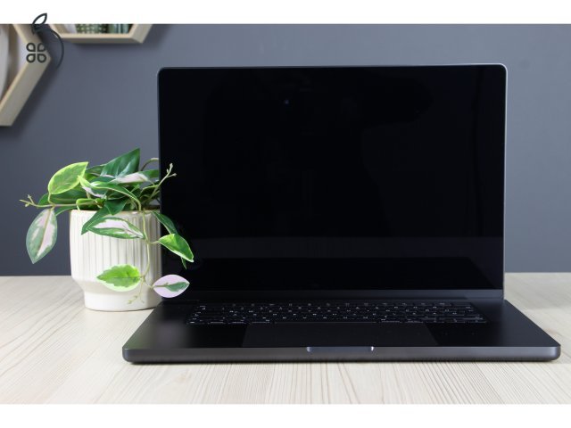 Újszerű Apple Macbook Pro 16