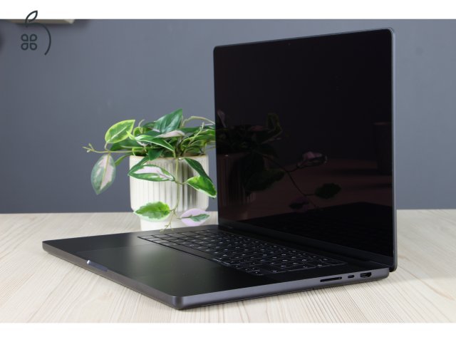 Újszerű Apple Macbook Pro 16