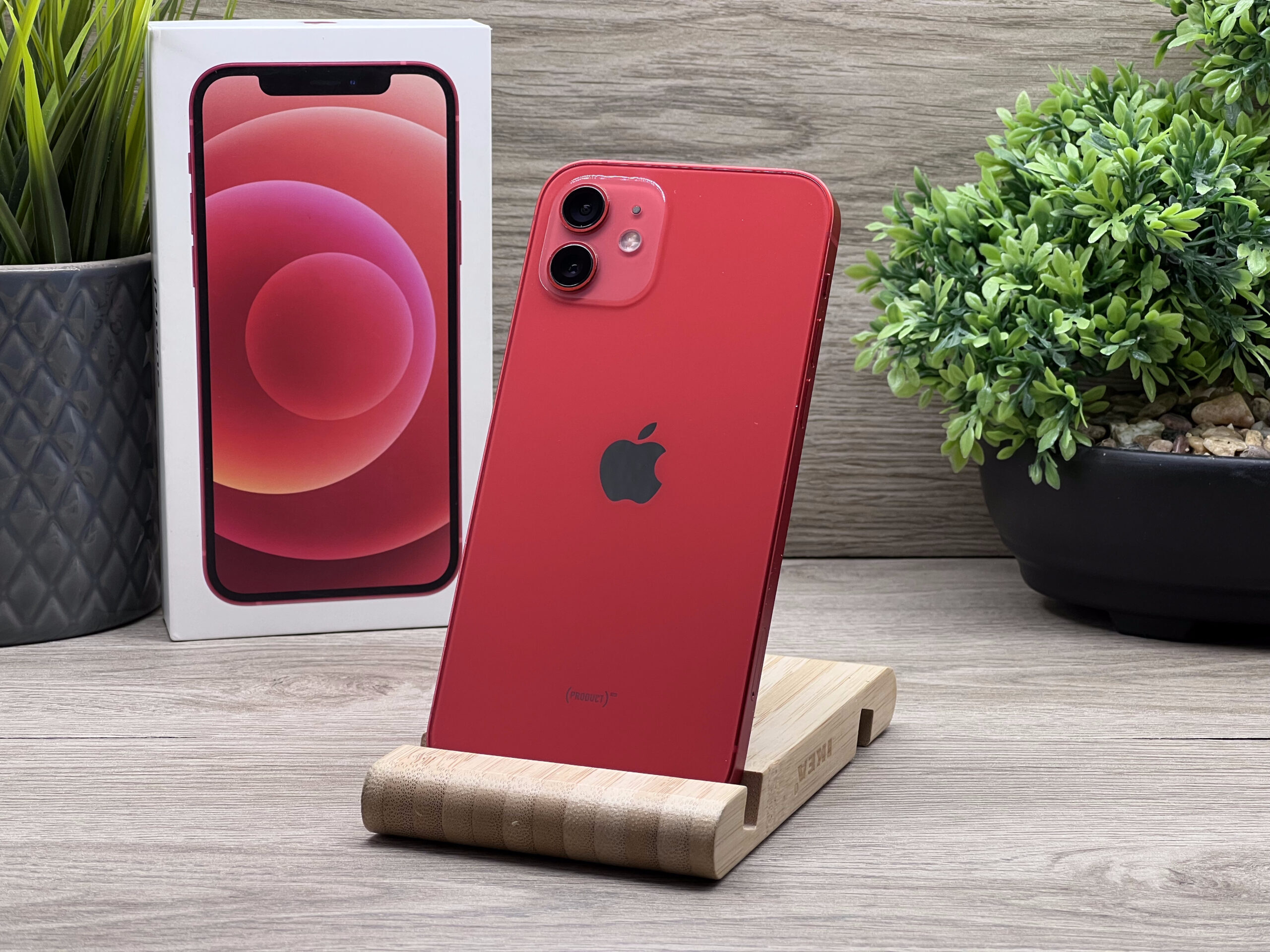 iPhone 12 Red 64GB 2 ÉV Garanciával 100%