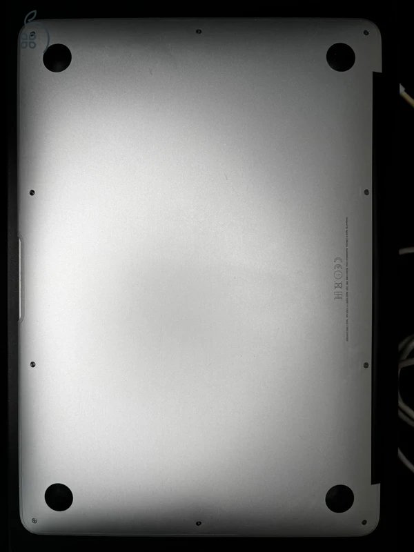 MacBook Air 13” (2015) - új 2027-ig garanciás 100%-os akku!