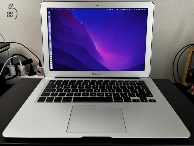 MacBook Air 13” (2015) - új 2027-ig garanciás 100%-os akku!