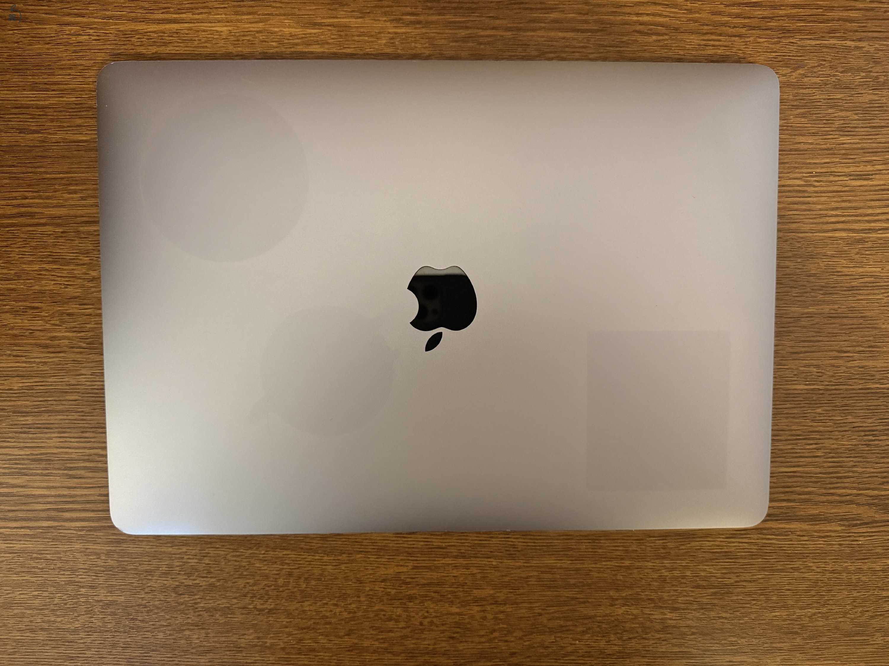 Apple MacBook Pro 13” 2017 TouchBar szép állapotban