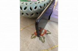 iPhone XR, fekete, 128GB-os, független