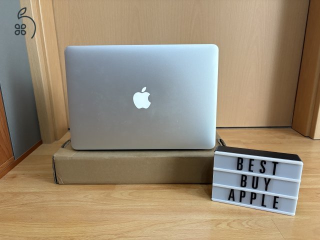 2015 MacBook Air 13 / i5 / 4GB / 128GB SSD / Magyar / 92% Aksival Eladó ! ! !