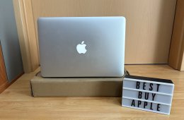 2015 MacBook Air 13 / i5 / 4GB / 128GB SSD / Magyar / 92% Aksival Eladó ! ! !