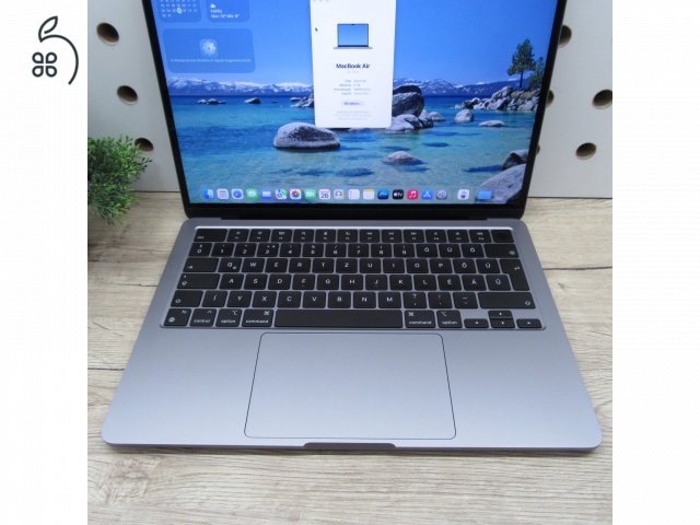 Apple MacBook Air 13 M2 (2022) 8GB/512GB SSD - Szép állapot - 99% akkumulátor, 53 ciklus