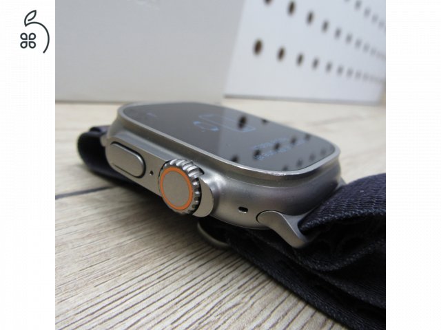 Apple Watch Ultra 2 49mm Titanium Zafír üveg Megkímélt állapot (2026.12.18-ig garancia)