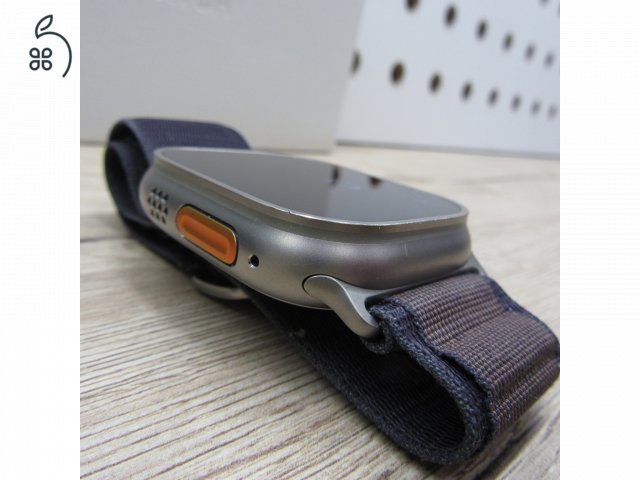 Apple Watch Ultra 2 49mm Titanium Zafír üveg Megkímélt állapot (2026.12.18-ig garancia)