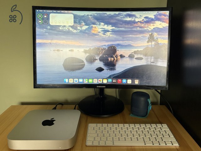 Mac mini M2 & Magic Keyboard 