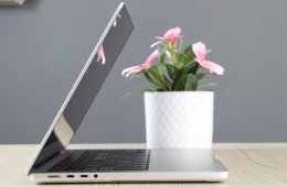 Apple Macbook Pro 14