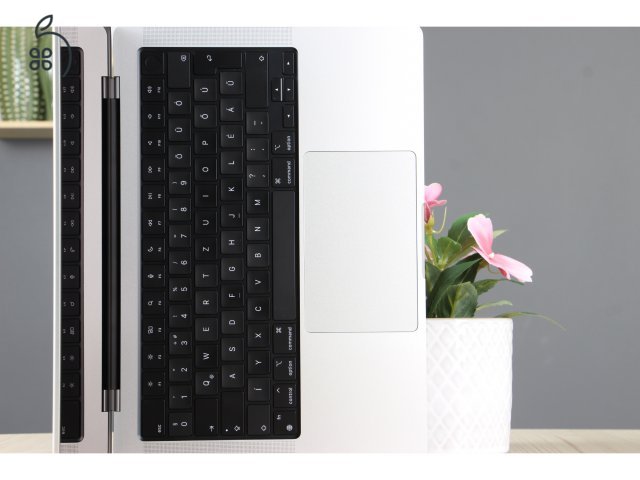 Apple Macbook Pro 14