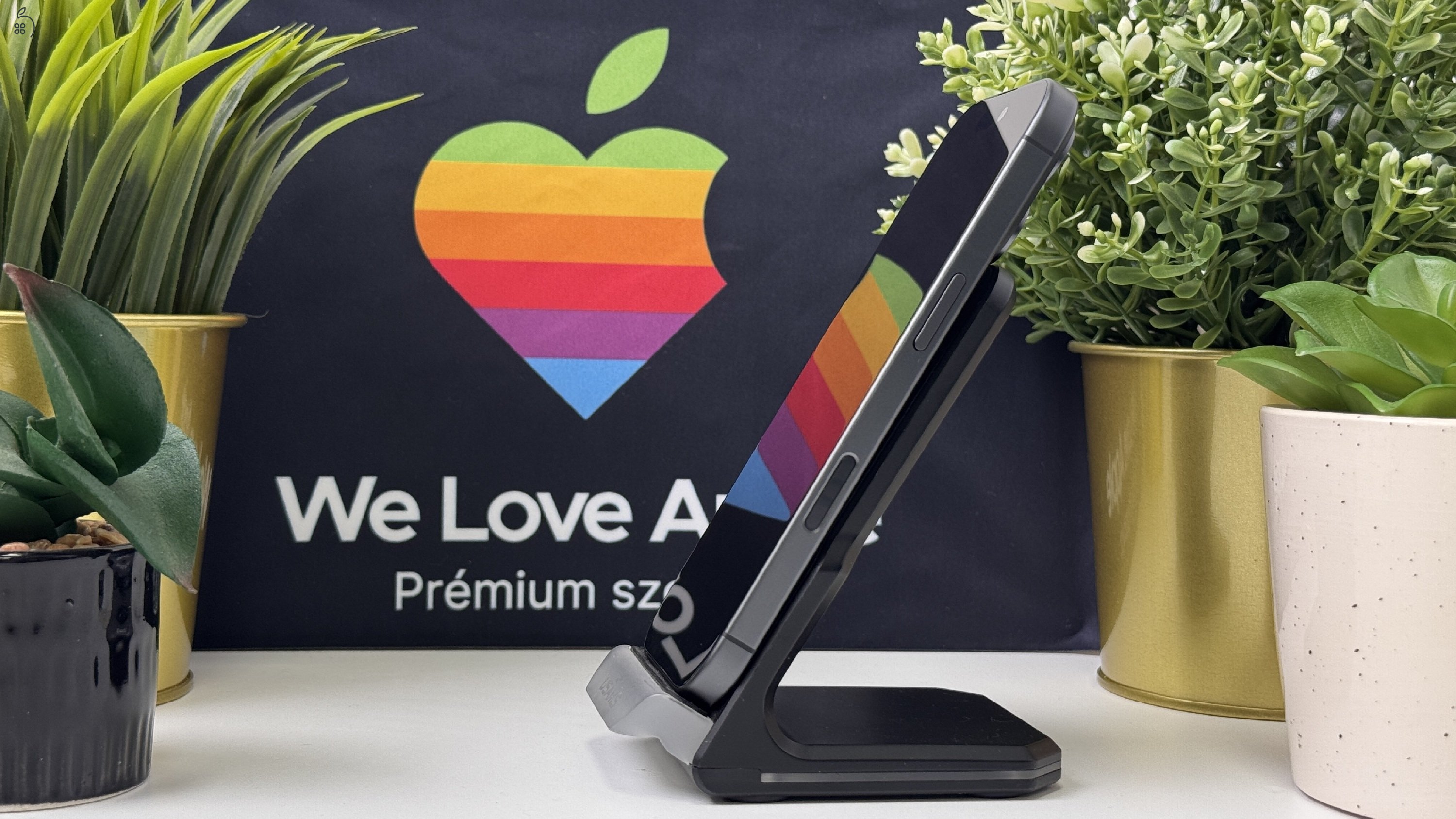  HIBÁTLAN iPhone 17, 256GB, Fekete, 100% akku, Független - 1ÉV Garancia, Számla 