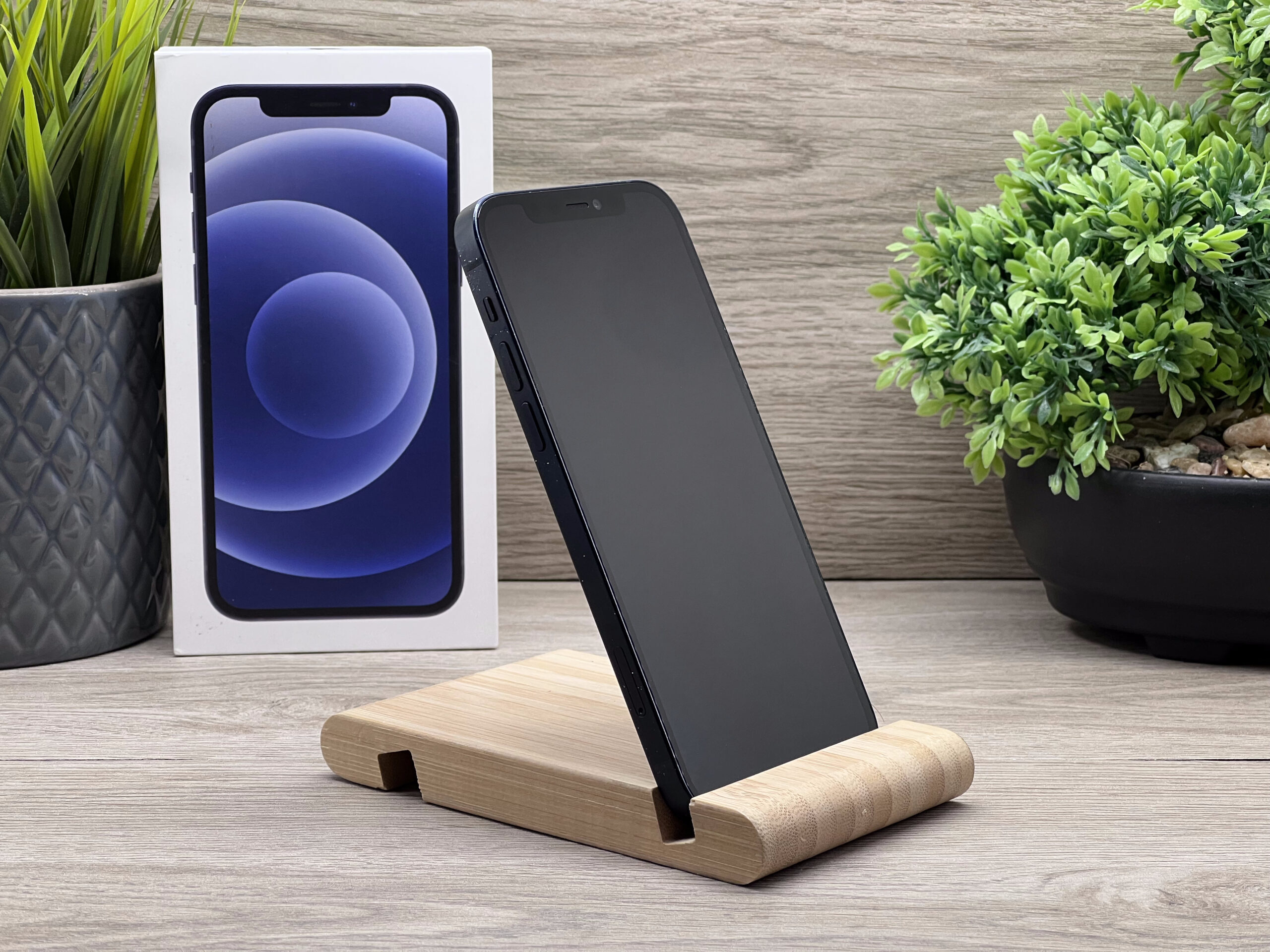 iPhone 12 Black 128GB 2 ÉV Garanciával 100%