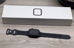 Apple Watch  S7 Green 45mm 2 ÉV Garanciával
