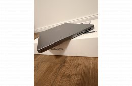 Apple MacBook Pro 14” (M1 Pro, 2021)