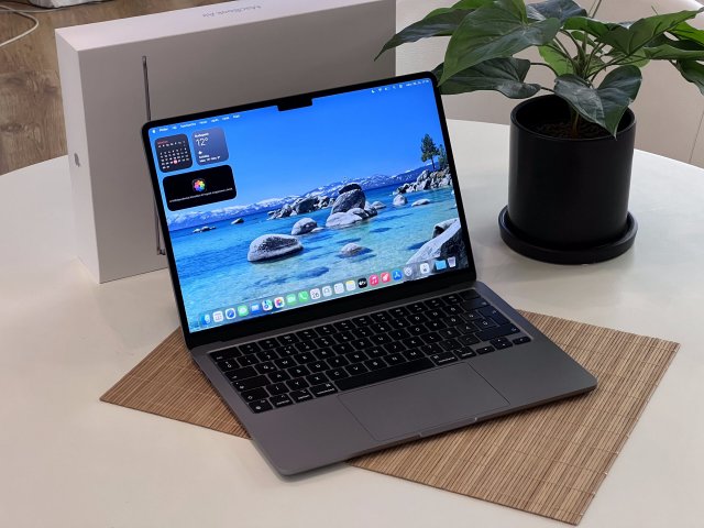 Hibátlan MacBook Air 2020 M2 13” 256GB 16GB 2 ÉV Garanciával 97%