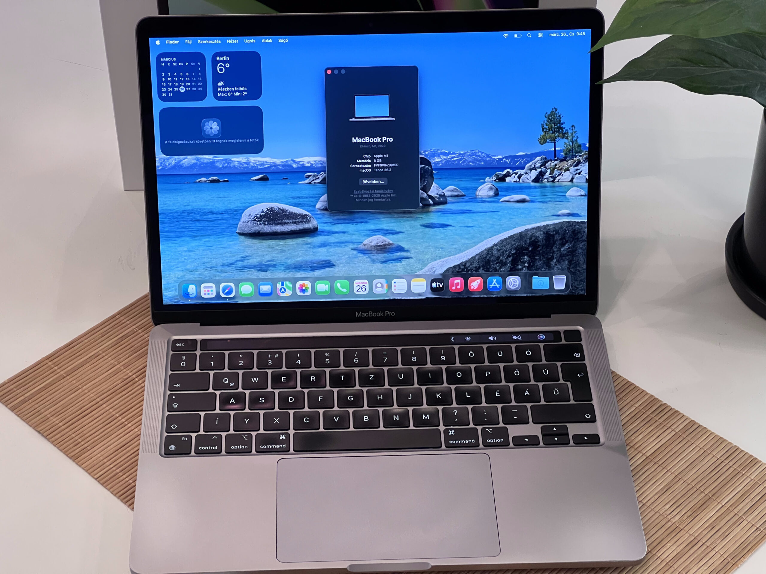Hibátlan MacBook Pro 2020 M1 13” 256GB 8GB 2 ÉV Garanciával