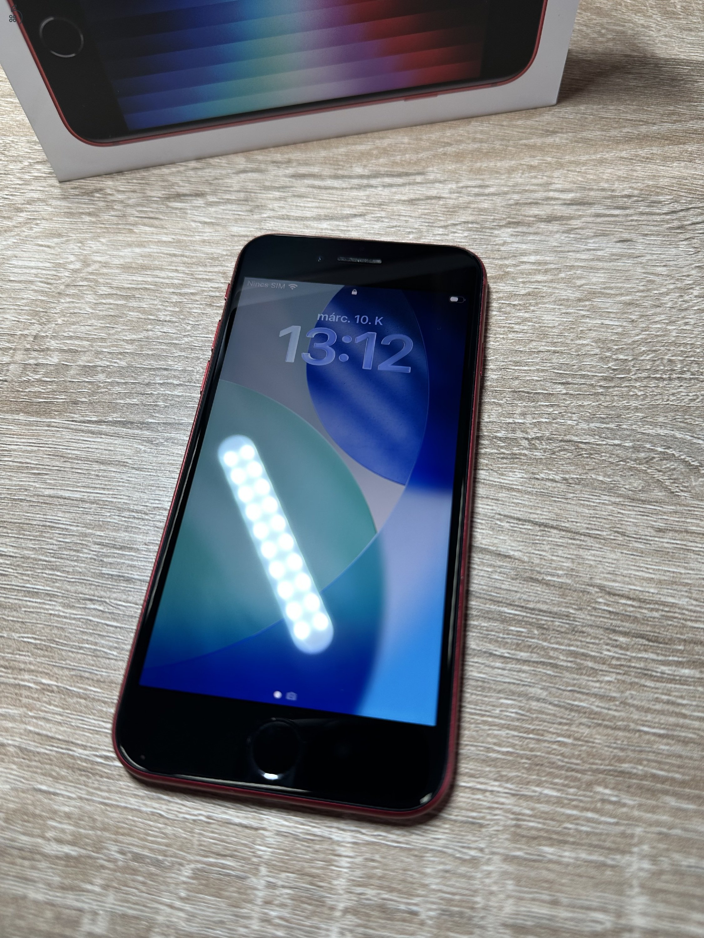 iPhone SE3 (2022) RED 64GB