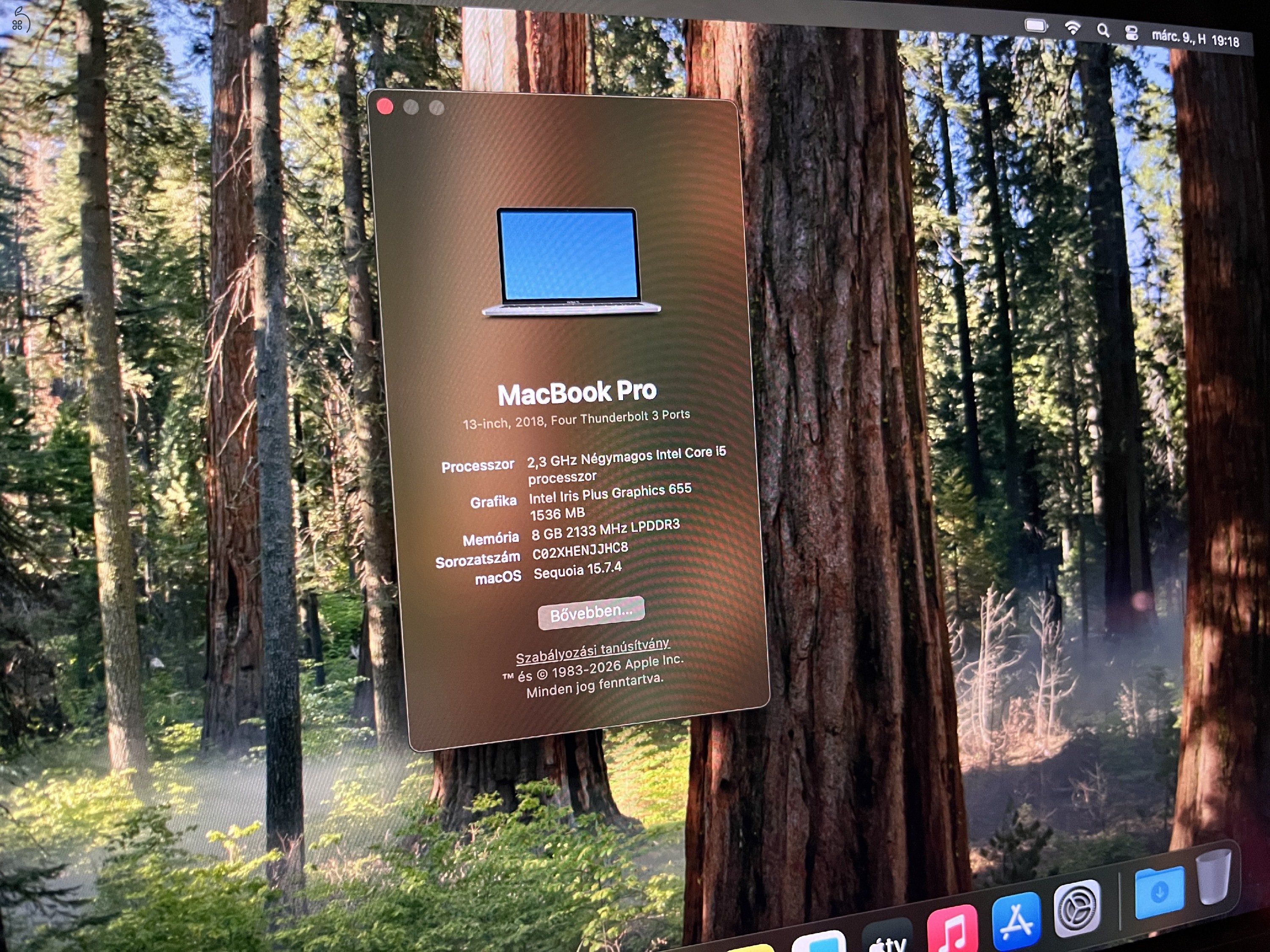 Apple MacBook Pro A1898 TouchBar