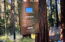 Apple MacBook Pro A1898 TouchBar