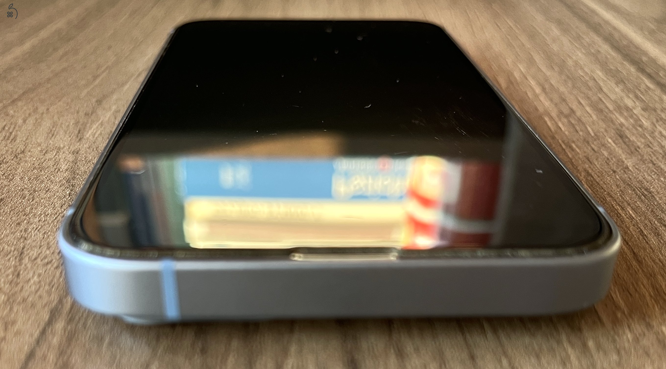 Apple iPhone 14 (világoskék), 128 GByte tárhellyel, ajándék üvegfóliával