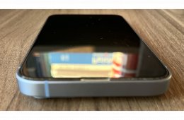 Apple iPhone 14 (világoskék), 128 GByte tárhellyel, ajándék üvegfóliával