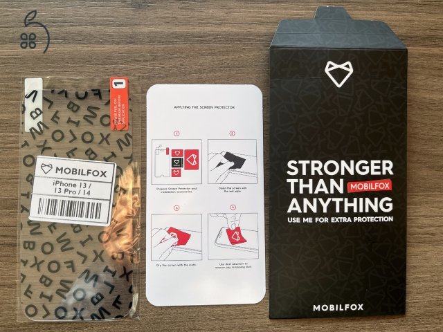 Apple iPhone 14 (világoskék), 128 GByte tárhellyel, ajándék üvegfóliával