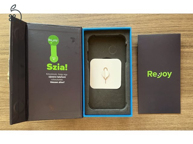 Apple iPhone 14 (világoskék), 128 GByte tárhellyel, ajándék üvegfóliával