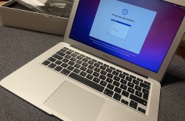 MacBook Air 2017 / 13 / i5 / 8GB / 128GB / macOS 15 Sequoia 