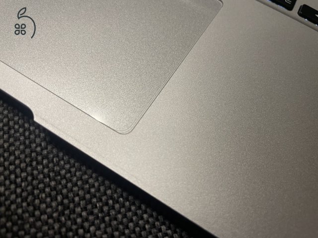 MacBook Air 2017 / 13 / i5 / 8GB / 128GB / macOS 15 Sequoia 