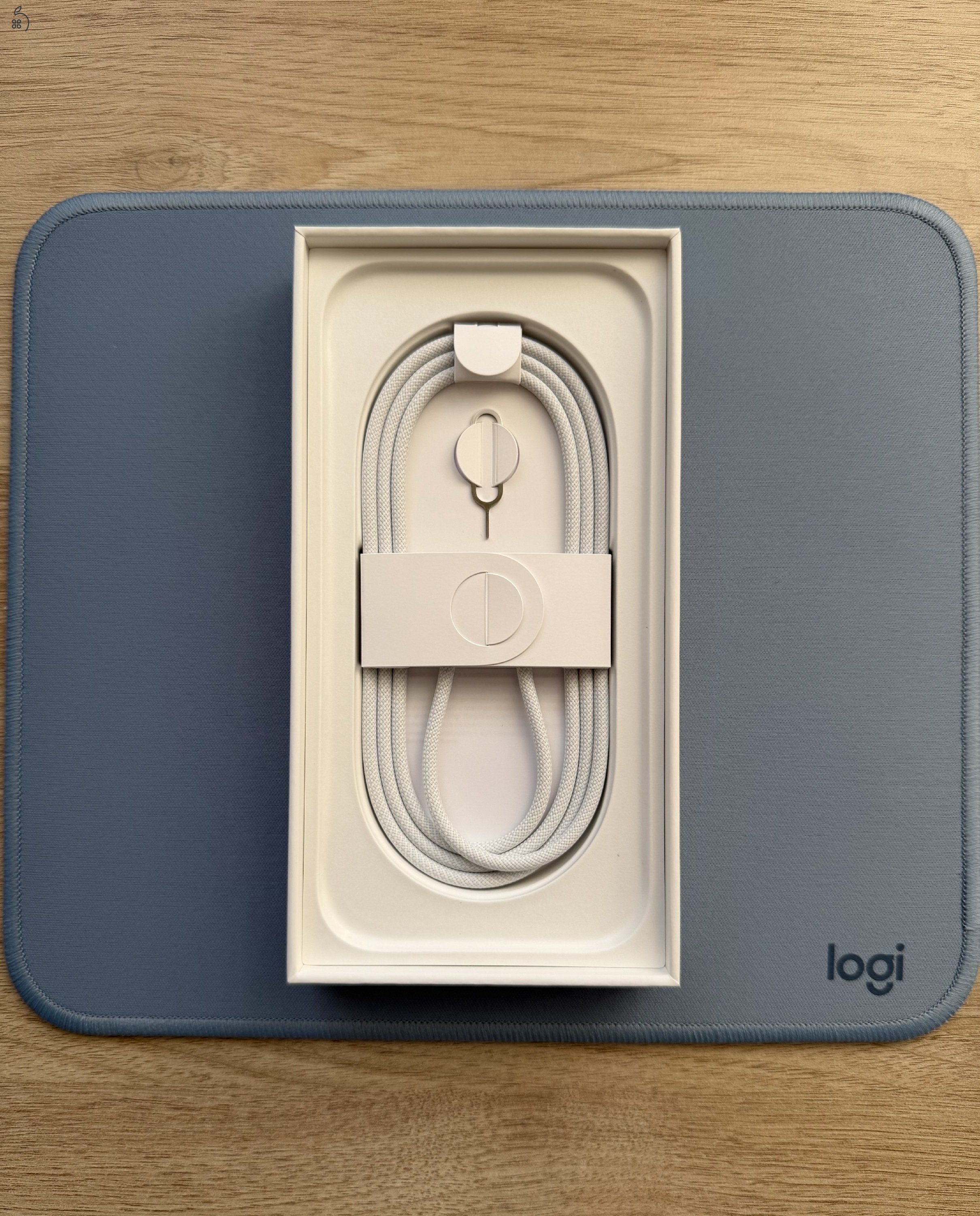 iPhone 16 Pro (256GB, 100% akku)