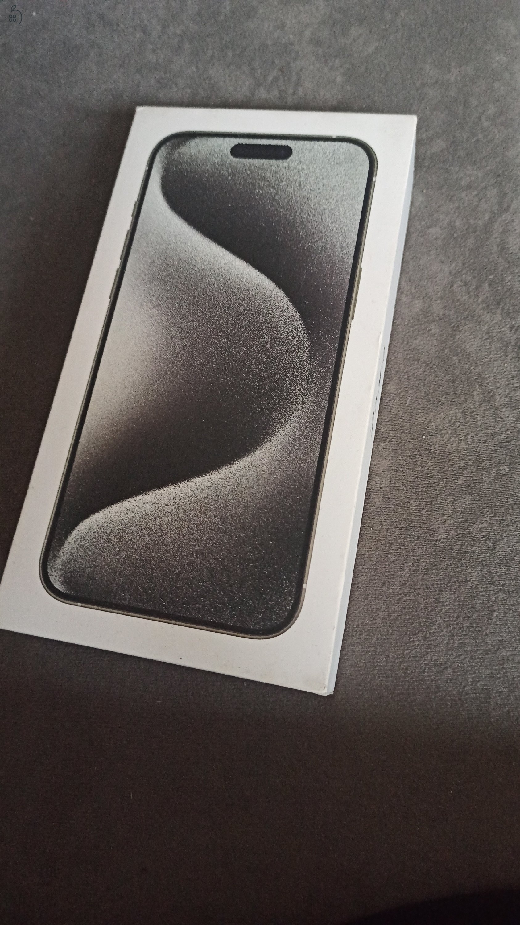 Eladó IPhone 15 Pro Max fekete titán