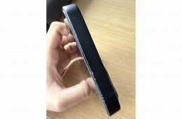 Eladó Iphone 13 Fekete színben