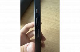 Eladó Iphone 13 Fekete színben
