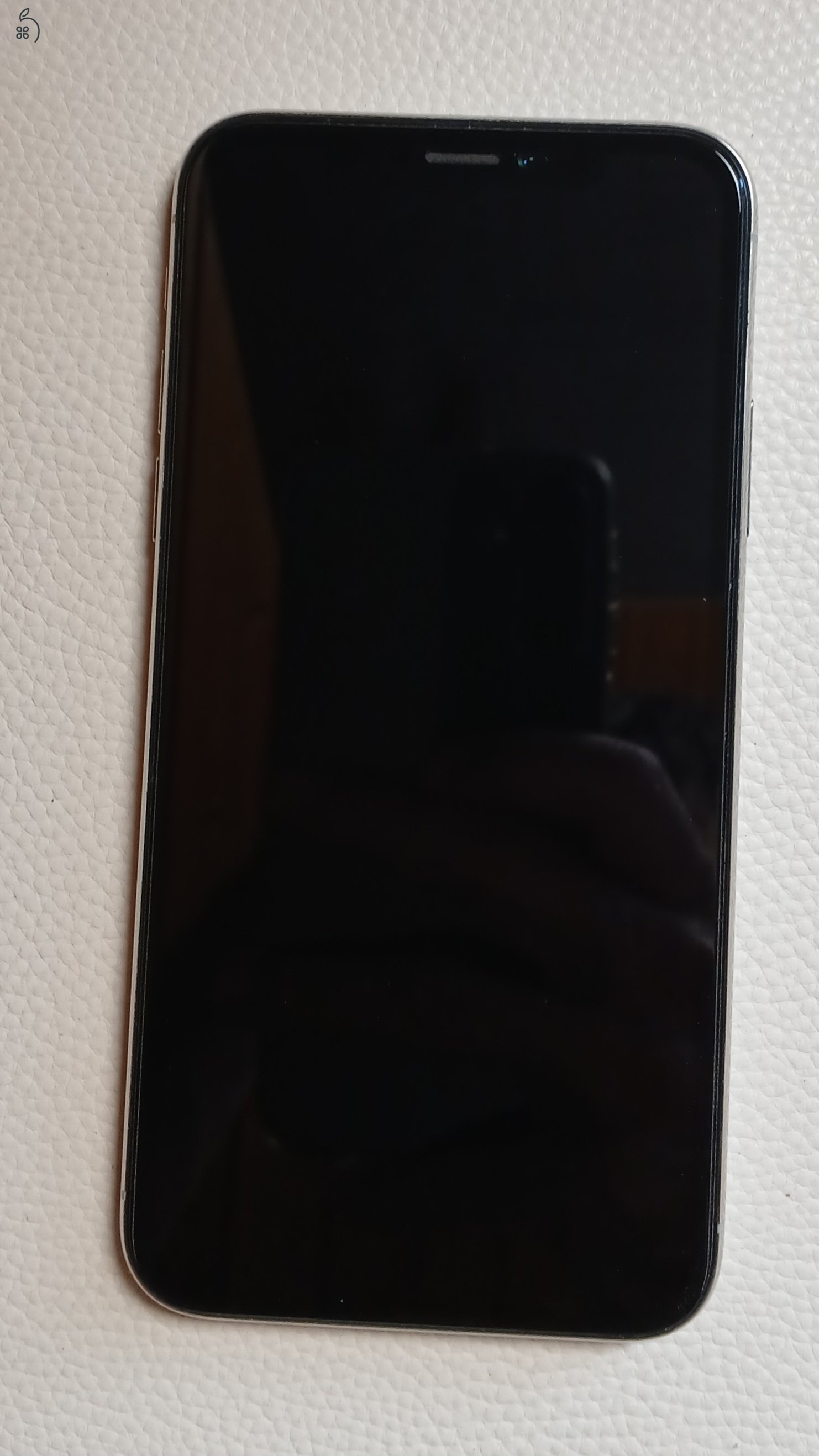 Eladó iPhone X 64GB új akkumulátorral (100%)