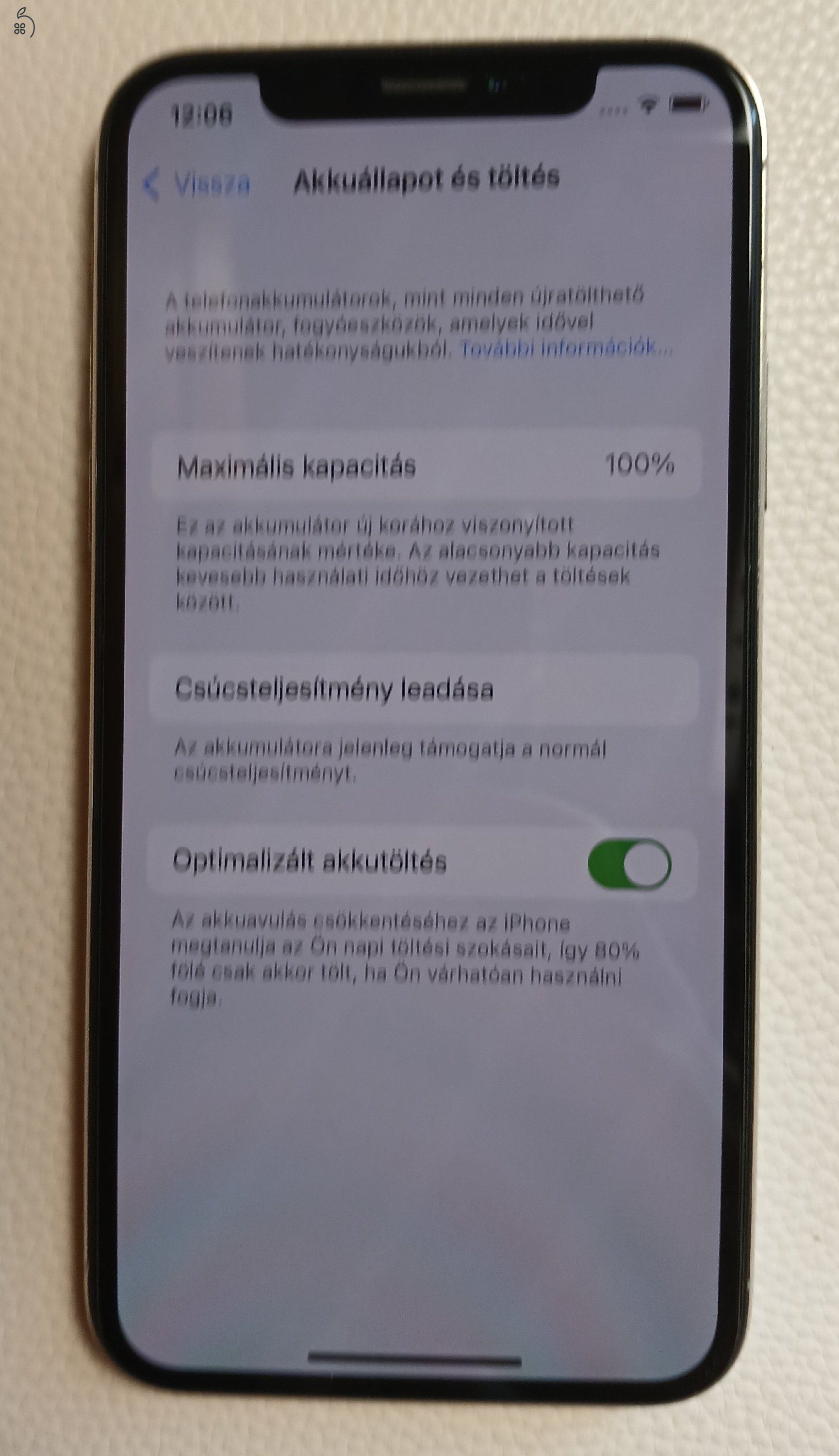 Eladó iPhone X 64GB új akkumulátorral (100%)