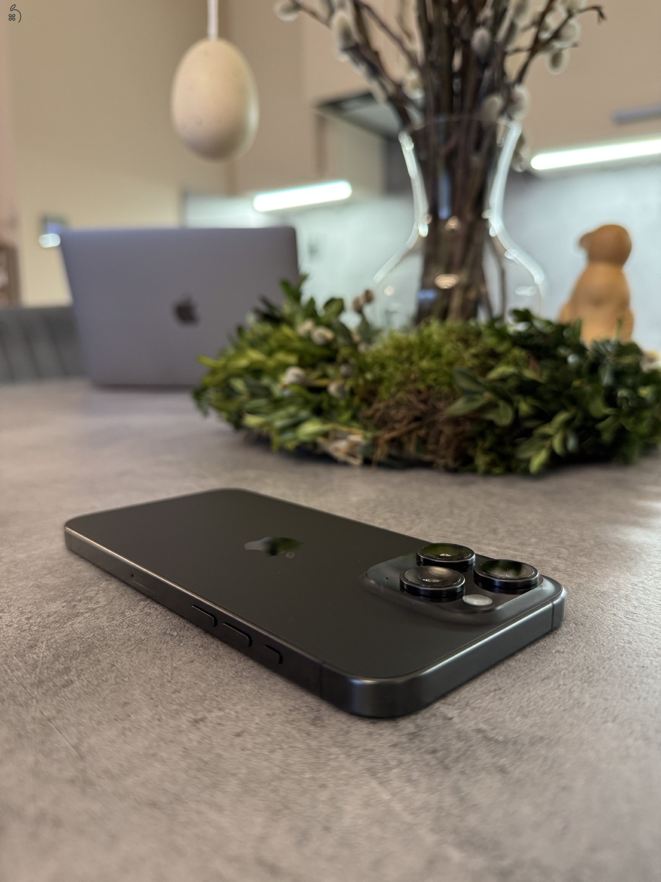 Újszerű iPhone 15 Pro Max