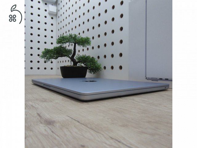 Apple MacBook Air 13 M4 (2025) 16GB/256GB karcmentes 100% akku 37 ciklus