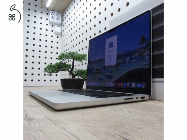 Apple MacBook Pro 14 M3 Pro (2023) 18GB/500GB karcmentes 100% akku 94 ciklus