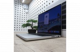 Apple MacBook Pro 14 M3 Pro (2023) 18GB/500GB karcmentes 100% akku 94 ciklus