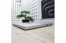 Apple MacBook Pro 14 M3 Pro (2023) 18GB/500GB karcmentes 100% akku 94 ciklus