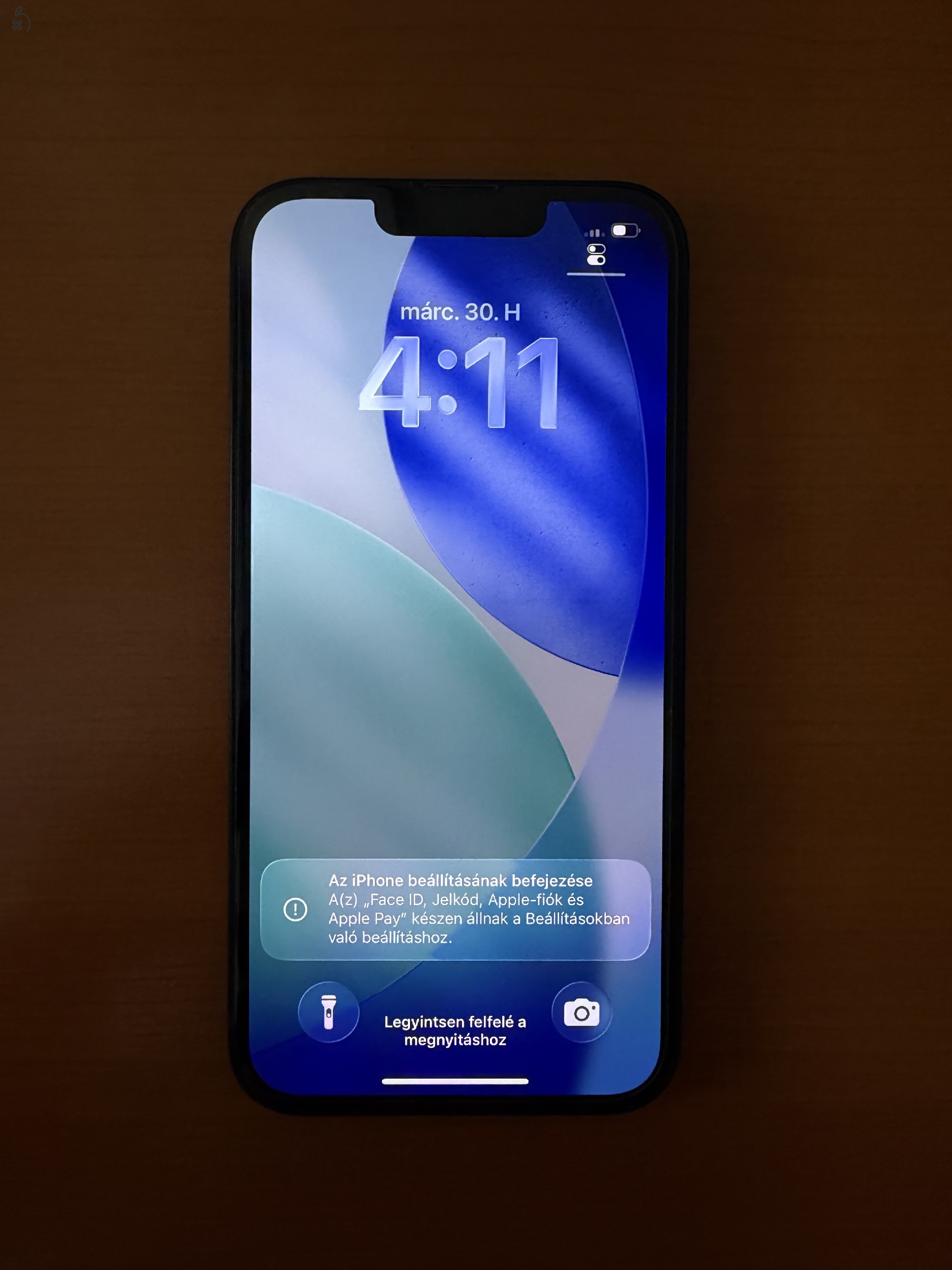 Eladó iPhone 13 Midnight 256GB
