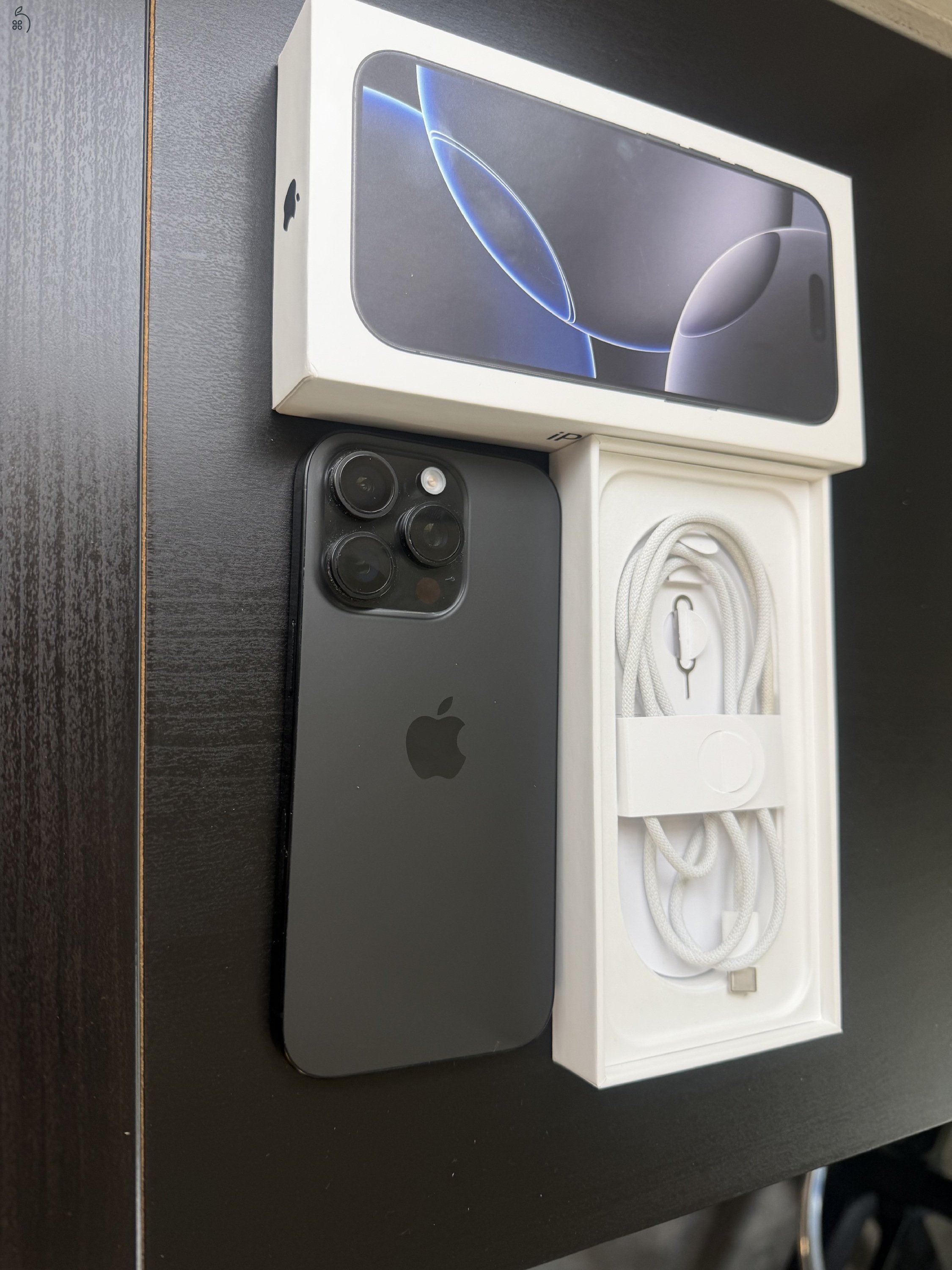 Apple Iphone 16 pro, 512 GB, 100% akksi