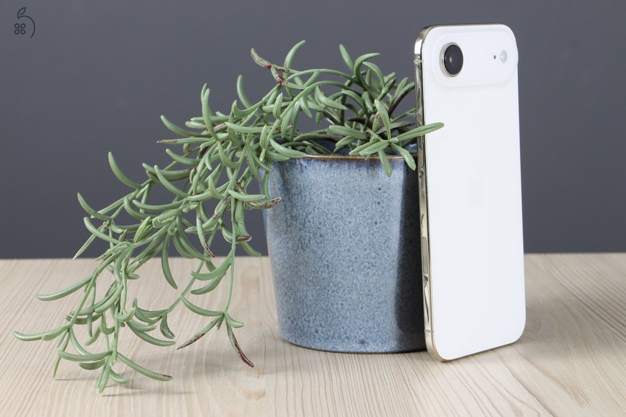 Újszerű Apple iPhone Air 512GB Light Gold A+ US-7920