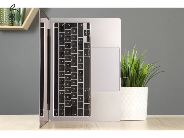 Apple Macbook Pro 13