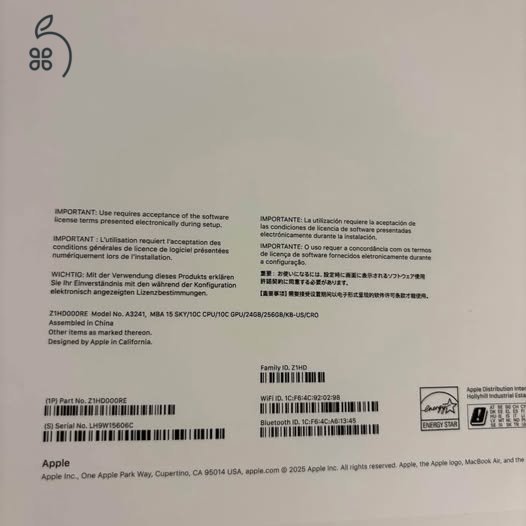 MacBook Air M4 15,6” Skyblue