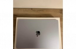 MacBook Air M4 15,6” Skyblue