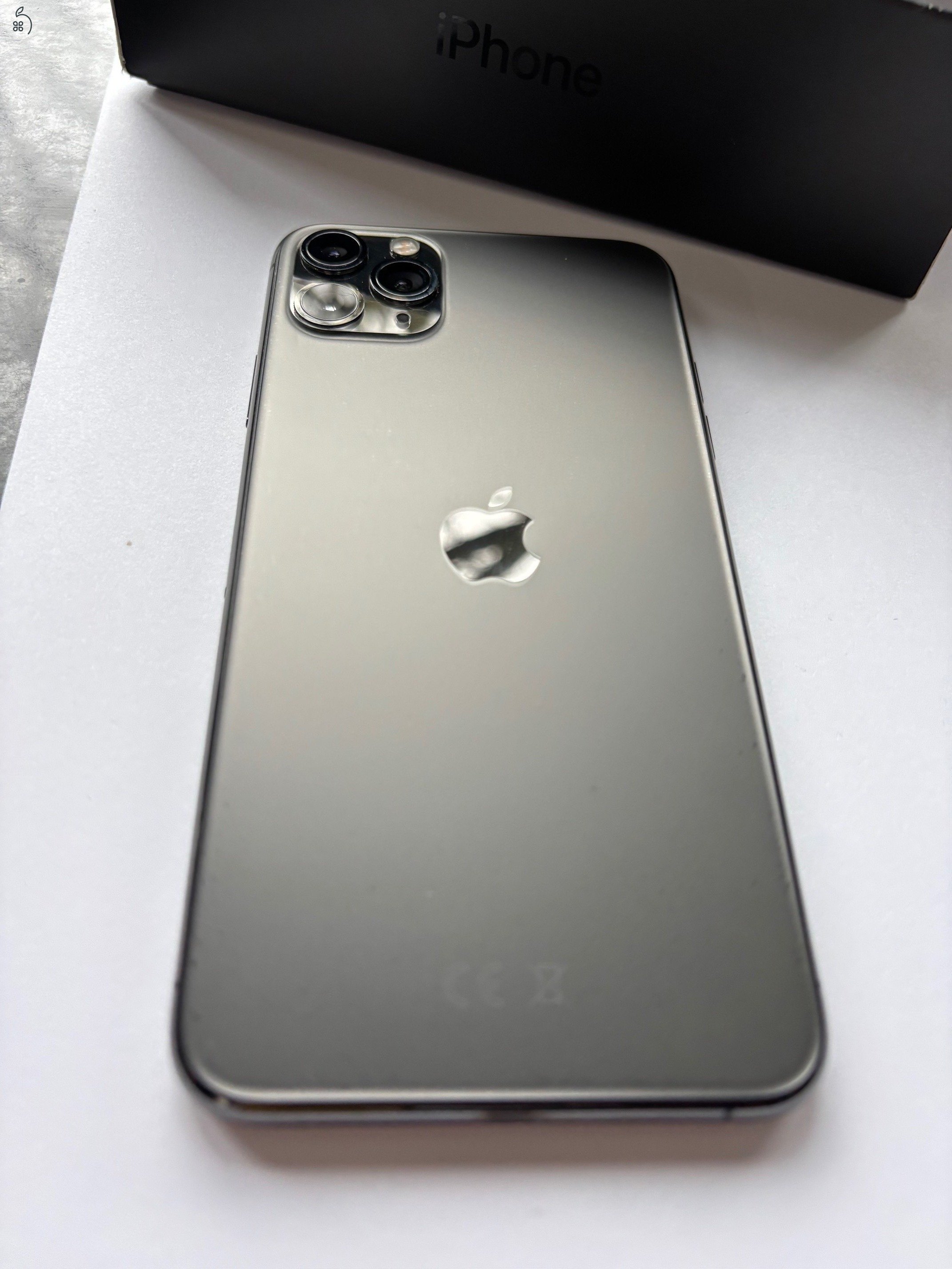 Iphone 11 Pro Max 256GB Space Gray 100% Akku Karcmentes!