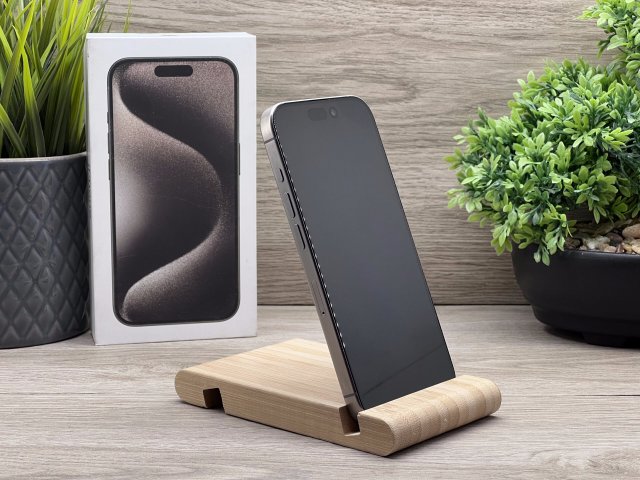 Hibátlan iPhone 15 Pro Natural Titanium 128GB 2 ÉV Garanciával 90%